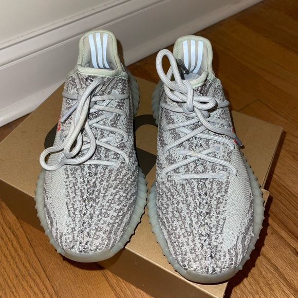 Adidas Yeezy Boost Blue Tint - Picture 3 of 7